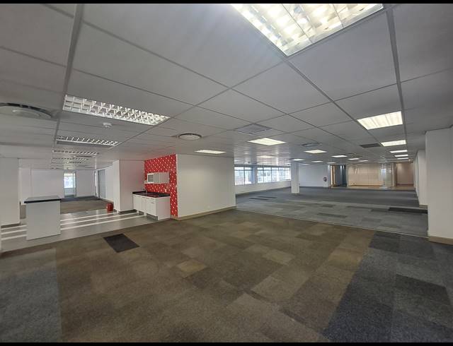 937M² OFFICE TO LET IN ILLOVO